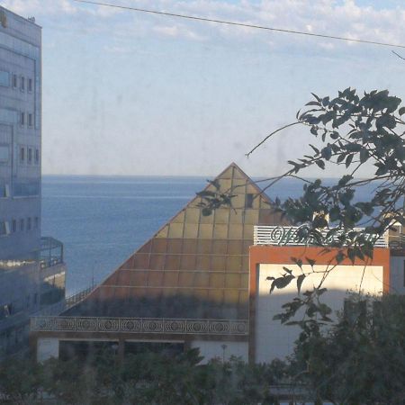 악타우 Flat at the seafront 아파트 외부 사진
