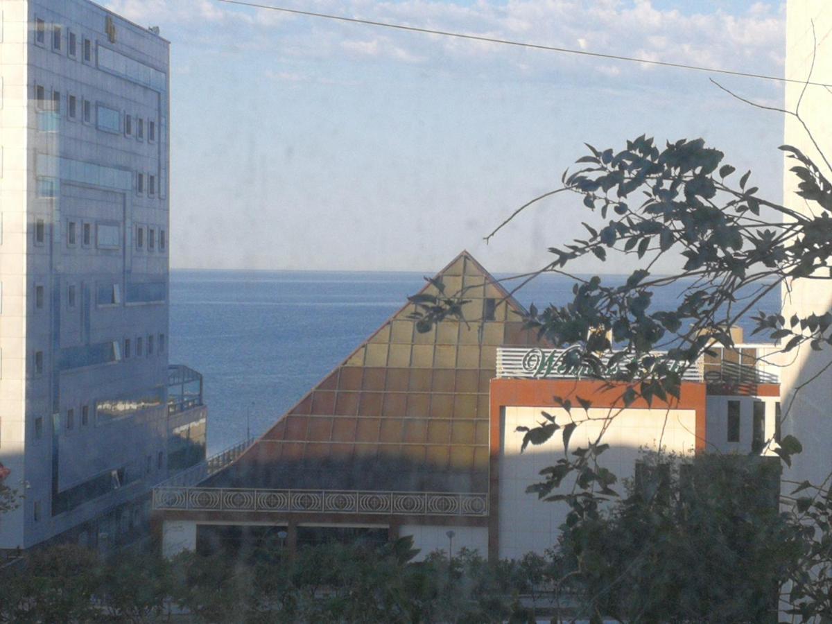 악타우 Flat at the seafront 아파트 외부 사진